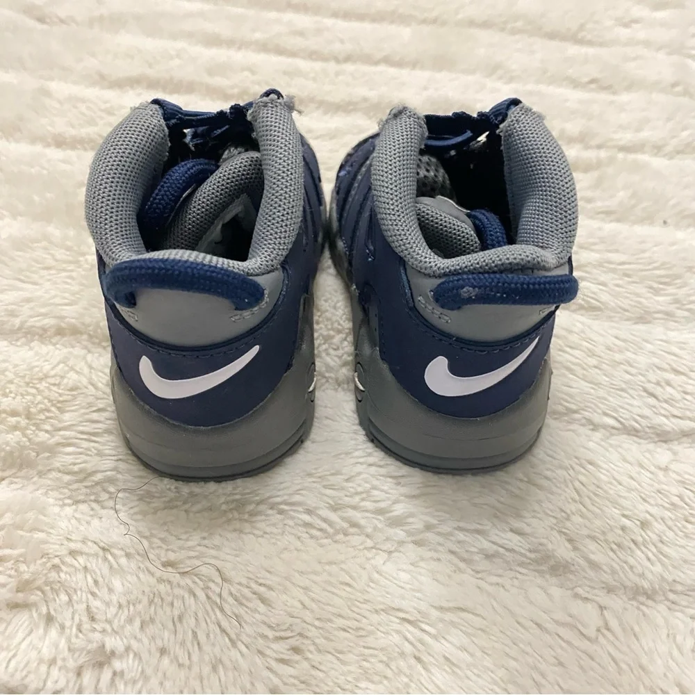 Nike Air More Uptempo Kids Navy and Gray Sneakers Size 5c